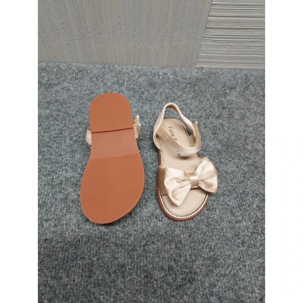 Felix‎ & Flora Toddler Sandals 6 Beige Bow Straps Open Toe Lightweight Outdoor